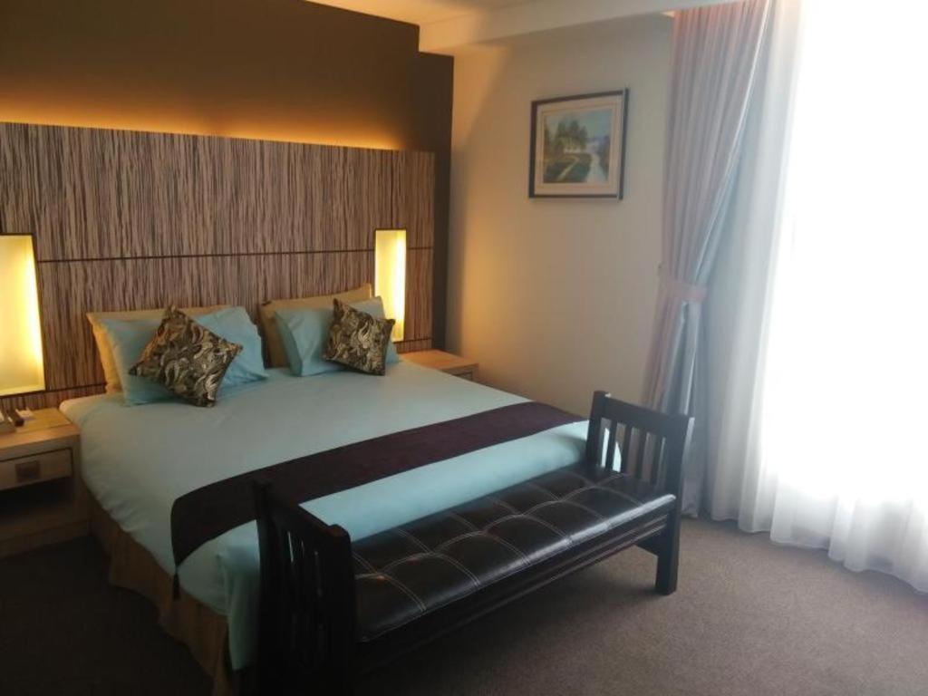 Grand Medallion Hotel Kuching Luaran gambar