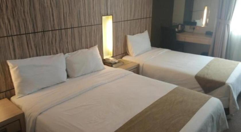 Grand Medallion Hotel Kuching Luaran gambar