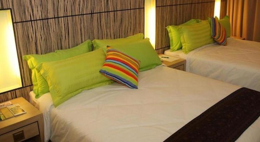 Grand Medallion Hotel Kuching Luaran gambar