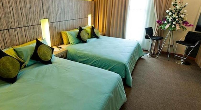 Grand Medallion Hotel Kuching Luaran gambar