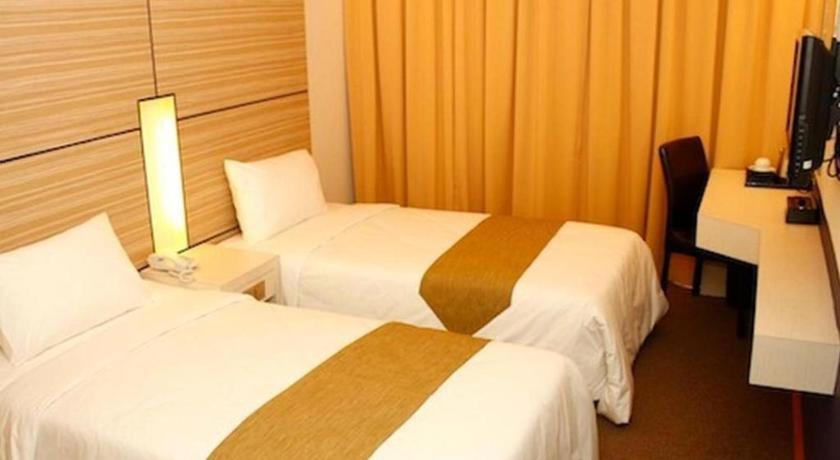 Grand Medallion Hotel Kuching Luaran gambar